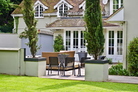 Green garden near the house. Summer concept. England.のeditorial素材