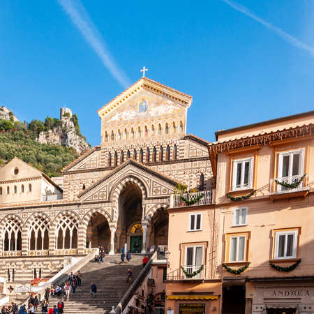 Amalfi, splendid village and seaside resort capital of the homonymous Amalfi Coast, behind the Gulf of Naples and close to Positano, Sorrento, Ravello and Pompei.のeditorial素材