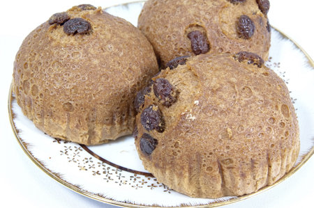 Brown sugar grapes with steamed bread