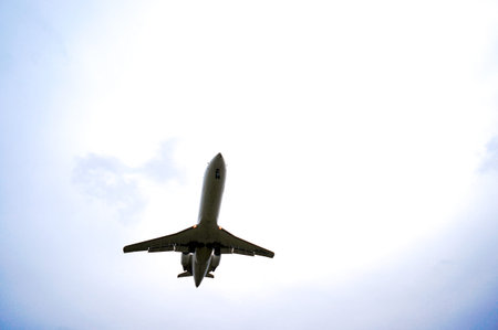 Jet passenger plane to land at Osaka International Airport