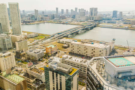 TOKYO,JAPAN,10th APRIL 2017.Top view Construction industry worker commercial and residential section weather raining and fog and building in control area in developed at downtown of tokyo,japan.のeditorial素材