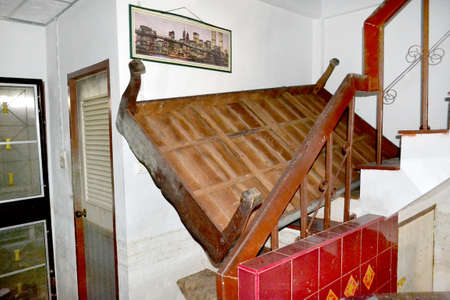 BANGKOK, THAILAND, The damage after Thai flood crisis ,November 17, 2011 in Bangkok, Thailandのeditorial素材