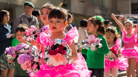 Yokohama, Japan - March 16, 2013  Unidentified children joins the parade for St  Patrickのeditorial素材