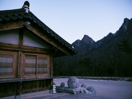 Asian houses in Sinheungsa Temple. Seoraksan National Park. South Korea.のeditorial素材
