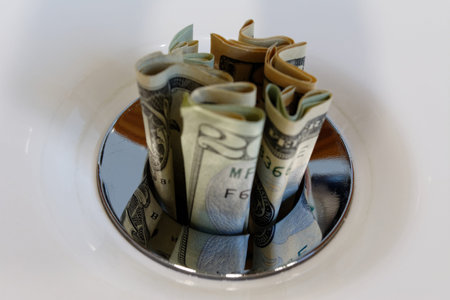 Notes down a chrome plughole