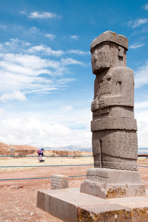 Ponce Stela Monument - Tiwanaku - Boliviaの写真素材