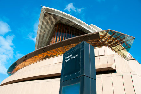 SYDNEY, AUSTRALIA - April 4, 2018: Iconic Opera House seen from the north sideのeditorial素材