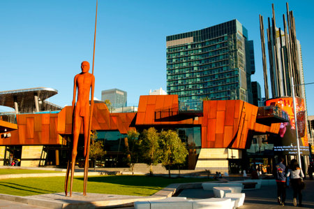 PERTH, AUSTRALIA - July 11, 2018: Yagan Square & the 9-meter statue of Wirin created by Tjyllyungoo - Lance Chaddのeditorial素材