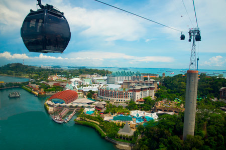 Cable Cars in Sentosa - Singaporeのeditorial素材