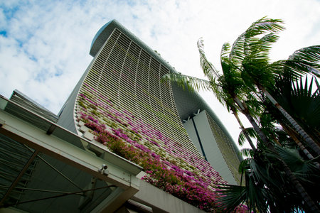 SINGAPORE CITY, SINGAPORE - April 12, 2019: The luxurious Marina Bay Sands hotel opened in 2010のeditorial素材