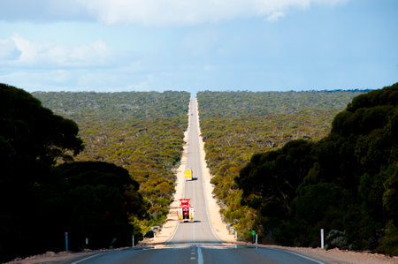 Eyre Highway - South Australiaの写真素材