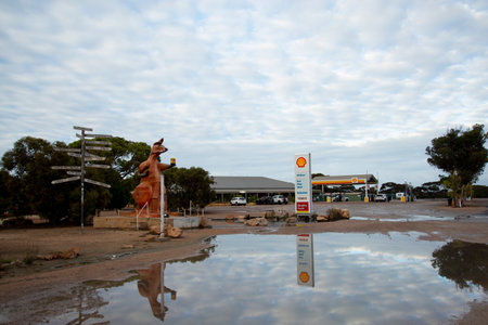 Eucla, Australia - April 22, 2022: South Australia and Western Australia border quarantine checkpointのeditorial素材