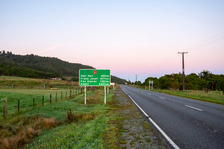 New Zealand State Highway 6 (Haast Pass)の写真素材
