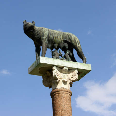 Capitoline wolf, romulos and remus, Pisaの写真素材