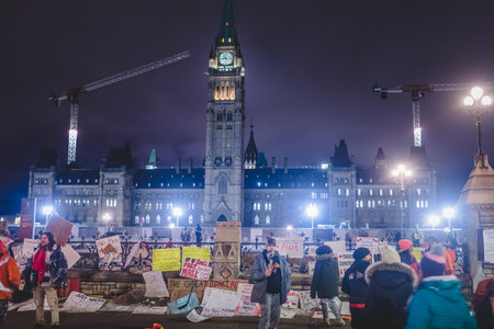 Ottawa, Ontario, Canada - February 10, 2022. Protest Sign in Front of Ottawa Parliament During Freedom Convoy Protestのeditorial素材