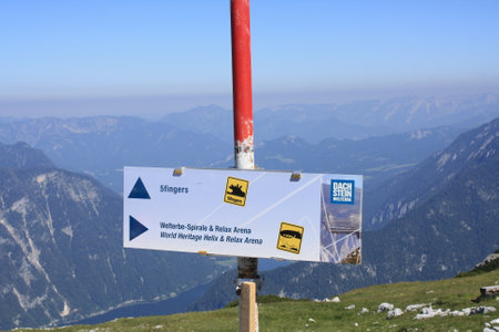 5 Fingers, viewpoint to observe the Austrian mountains.の写真素材