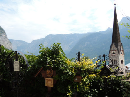 Hallstatt, beautiful Austrian town on the shores of a lake.の写真素材