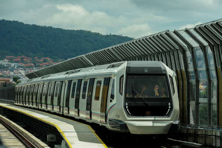Kuala Lumpur December 20, 2016. A Mass Rapid Transit (MRT) train operates during the opening to the public of the MRT line at Sungai Buloh.のeditorial素材