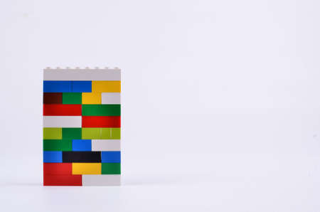 Toy brick system interlocking plastic bricks