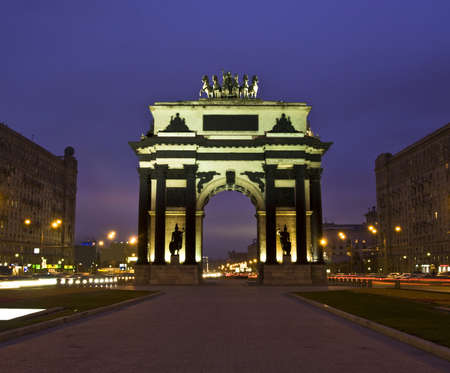 Moscow, Russia - November 02, 2011: Triumphal arch on Kutuzovskiy prospectus avenue at night.のeditorial素材