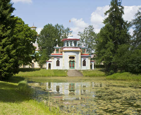 Tsarskoye selo - July 07, 2012: Chinese palace in residence of kings Tsarskoye selo in town Pushkin in surroundings of St. Petersburg in Russia.のeditorial素材