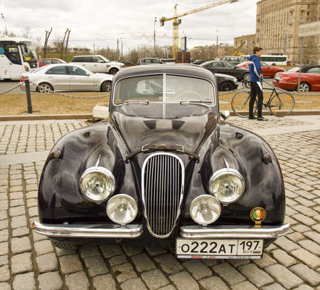 MOSCOW  APRIL 21: rally of classical cars on Poklonnaya hill,  April 21, 2013, in town Moscow, Russia, jaguar.
のeditorial素材