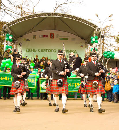 MOSCOW - MARCH 15, 2014: Parade in Irish holiday St. Patrick`s day  in Moscow.のeditorial素材