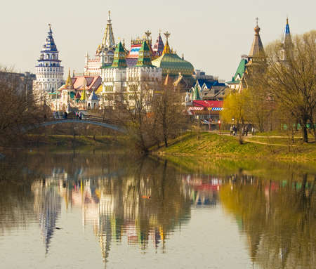 MOSCOW - APRIL 19, 2014: cultural-entertainment centre Kremlin in Izmaylovo, has been built in 2007.のeditorial素材