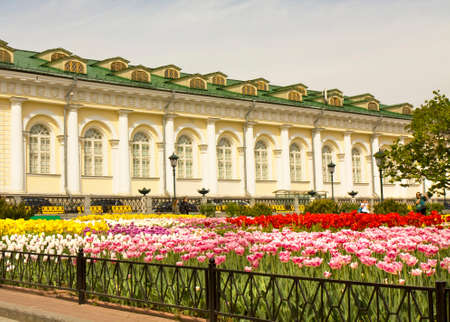 MOSCOW - MAY 15, 2014: exhibition hall "Manezh", has been built in  1817 year, and Alexandrovsky garden in spring, has been founded in 1812.のeditorial素材