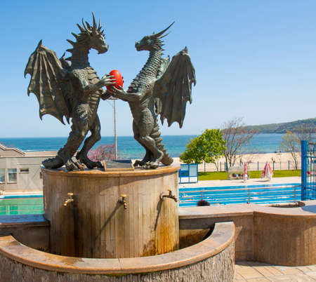 VARNA, BULGARIA - MAY 02, 2017: Sculptures of two dragons with egg on sea embankment, became a symbol of the townのeditorial素材