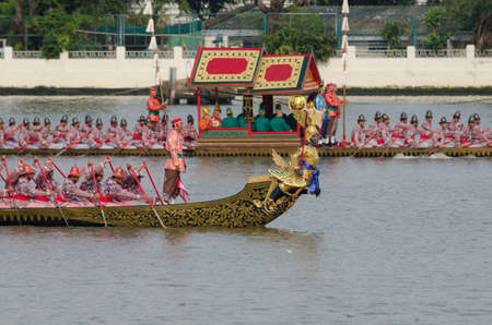 BANGKOK, THAILAND - NOVEMBER 6: Thai Royal barge travel down Chao Phaya river to celebrate King of Thailand 85th birthday (December 5, 2012) in Bangkok, Thailand on November 6, 2012のeditorial素材