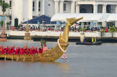 BANGKOK, THAILAND - NOVEMBER 6: Thai Royal barge travel down Chao Phaya river to celebrate King of Thailand 85th birthday (December 5, 2012) in Bangkok, Thailand on November 6, 2012のeditorial素材