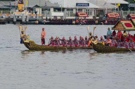 BANGKOK, THAILAND - NOVEMBER 6: Thai Royal barge travel down Chao Phaya river to celebrate King of Thailand 85th birthday (December 5, 2012) in Bangkok, Thailand on November 6, 2012のeditorial素材