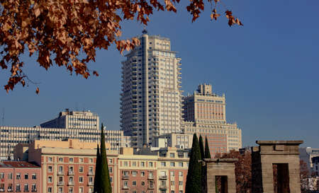 Madrid cityscape â€“ Plaza de Espana