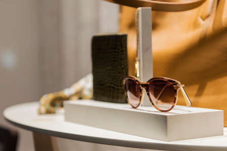 Elegant accesories in a storefront in Paris.