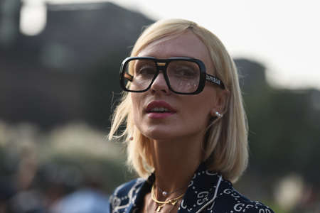 September 20, 2018: Milan, Italy -  Street style outfit during Milan Fashion Week - MFWSS19のeditorial素材