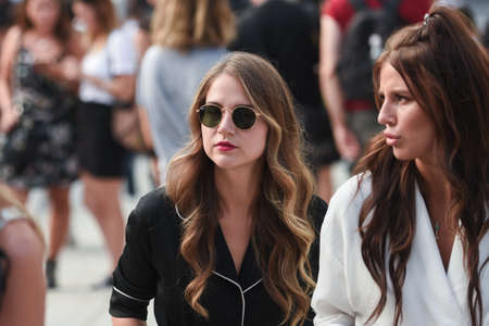 September 20, 2018: Milan, Italy -  Street style outfit during Milan Fashion Week - MFWSS19のeditorial素材