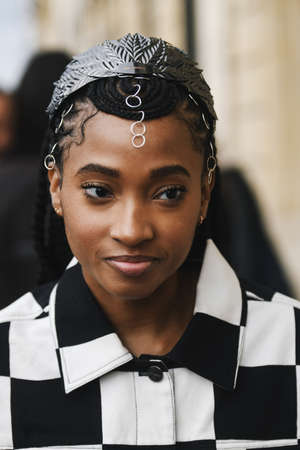 Paris, France - February 28, 2019: Street style outfit -  Candance Marie before a fashion show during Paris Fashion Week - PFWFW19のeditorial素材