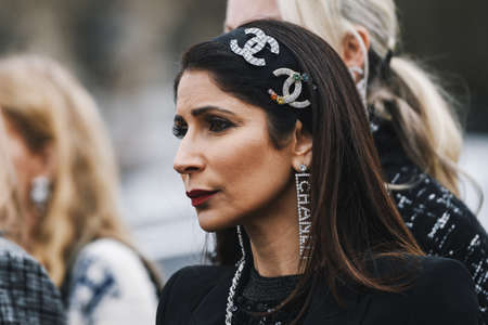 Paris, France - March 05, 2019: Street style outfit -  Chanel outfit after a fashion show during Paris Fashion Week - PFWFW19のeditorial素材