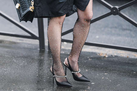 Paris, France - March 05, 2019: Street style appearance during Paris Fashion Week - PFWFW19のeditorial素材