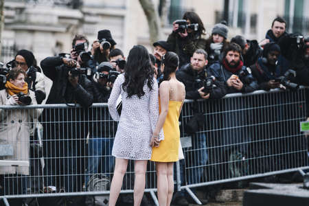 Paris, France - March 05, 2019: Street style photographers during Paris Fashion Week - PFWFW19のeditorial素材