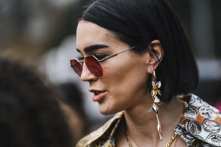 Milan, Italy - February 23, 2019: Street style â Hairstyle after a fashion show during Milan Fashion Week - MFWFW19のeditorial素材