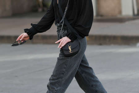 Milan, Italy - February 20, 2020: Street style outfit - streetstylefw20のeditorial素材