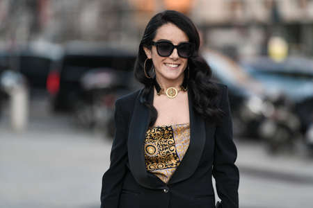 Milan, Italy - February 21, 2020: Street style appearance during Milan Fashion Week - streetstylefw20のeditorial素材