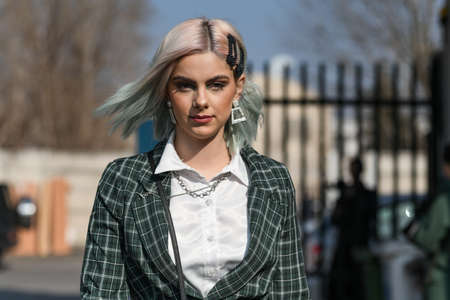 Milan, Italy - February 19, 2020: Street style appearance during Milan Fashion Week - streetstylefw20のeditorial素材