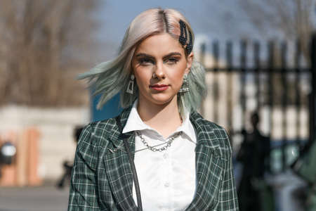 Milan, Italy - February 19, 2020: Street style appearance during Milan Fashion Week - streetstylefw20のeditorial素材