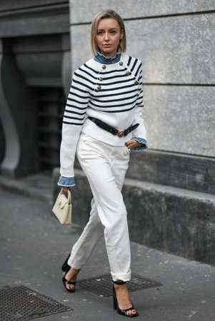 Milan, Italy - February 22, 2020: Street style appearance during Milan Fashion Week - streetstylefw20のeditorial素材