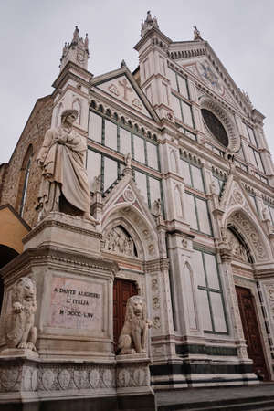 Florence, Italy - May 20, 2017: Basilica di Santa Croce (Basilica of the Holy Cross)のeditorial素材