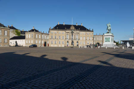 Statue of Federico Quinto at the Amalienborg Plads Copenhagenのeditorial素材