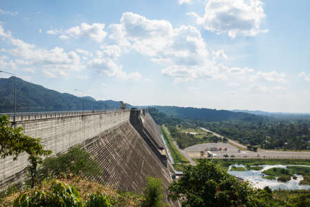 Khun Dan Prakan Chon Dam - Thailand